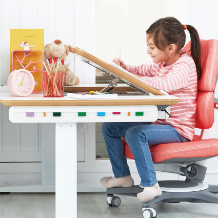 9. Оформление с помощью LEGO